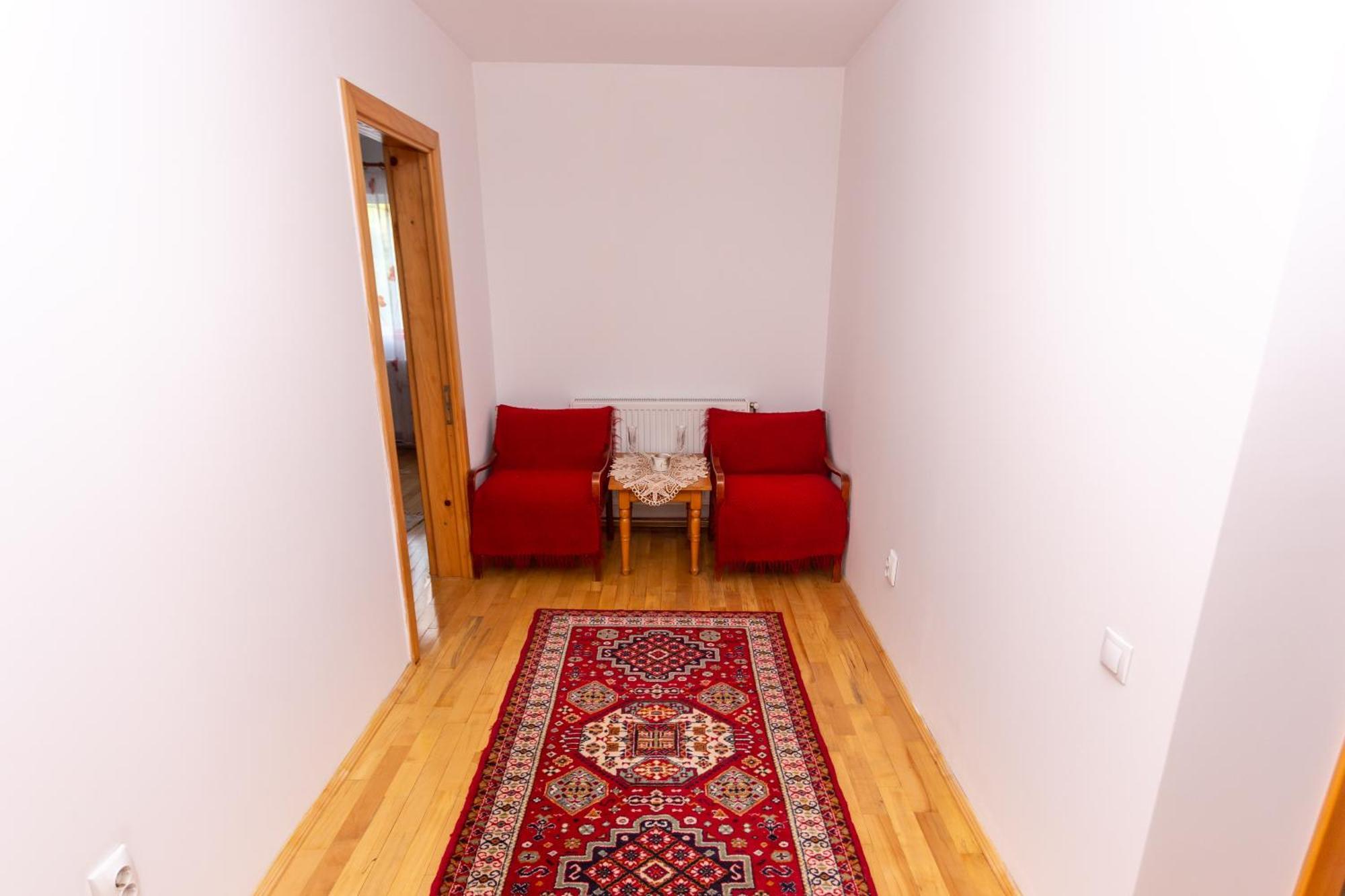 Casa Rumelia Paltineni Buitenkant foto