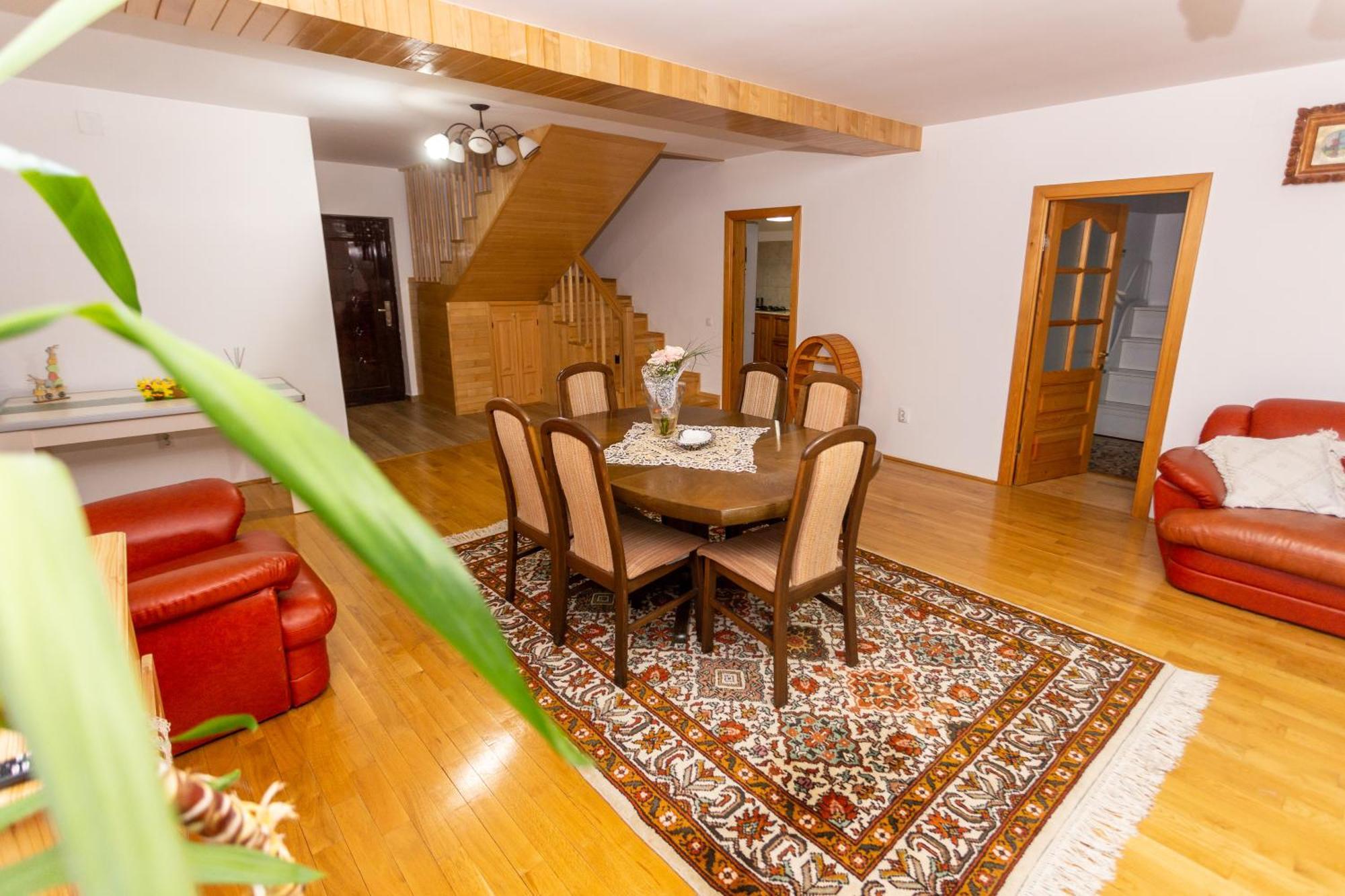 Casa Rumelia Paltineni Buitenkant foto