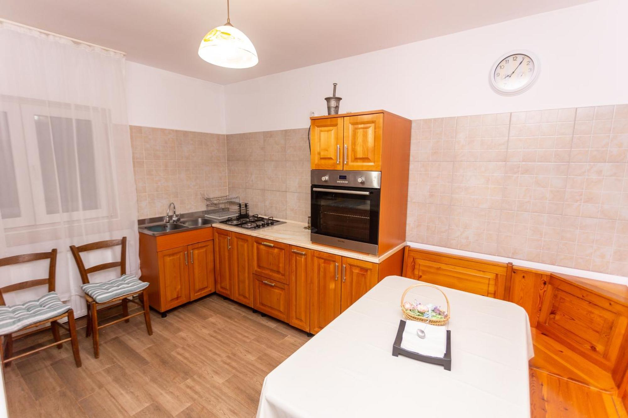 Casa Rumelia Paltineni Buitenkant foto