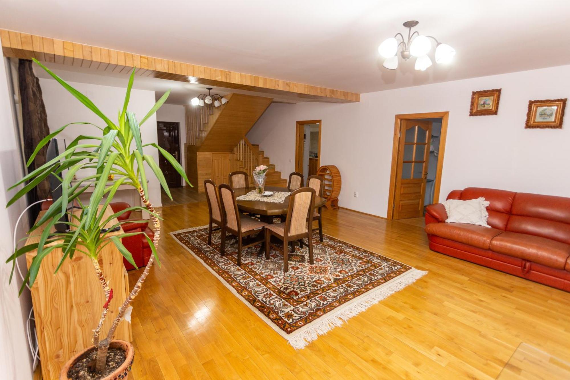 Casa Rumelia Paltineni Buitenkant foto