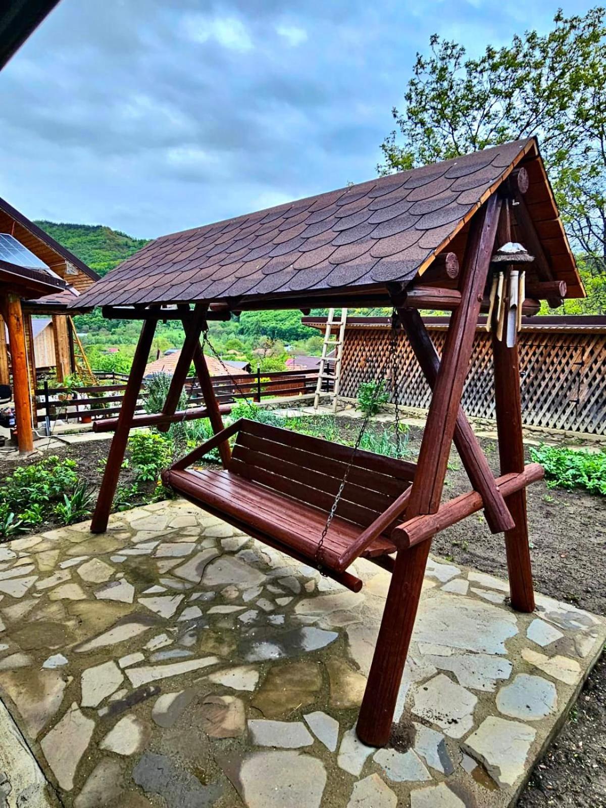 Casa Rumelia Paltineni Buitenkant foto